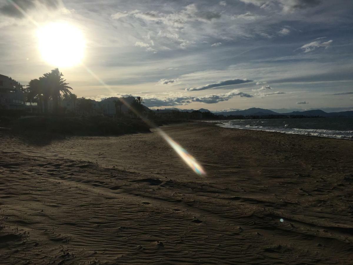 Willa Frente Al Mar. Atlantic Denia Zewnętrze zdjęcie